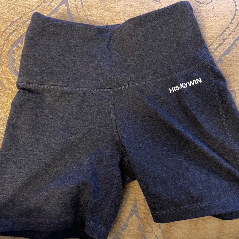 Hiskywin Yoga Shorts
